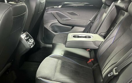 Volkswagen Tiguan, 2025 год, 4 600 000 рублей, 34 фотография