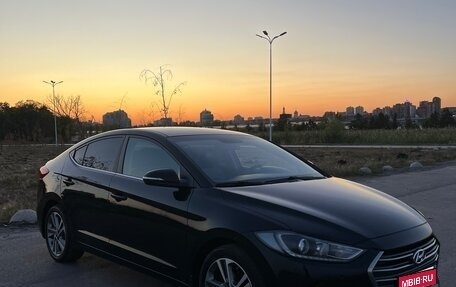 Hyundai Elantra VI рестайлинг, 2016 год, 1 580 000 рублей, 1 фотография