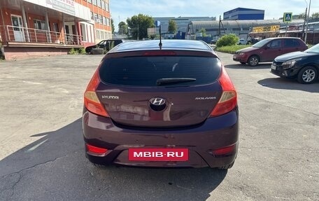 Hyundai Solaris II рестайлинг, 2011 год, 570 000 рублей, 4 фотография