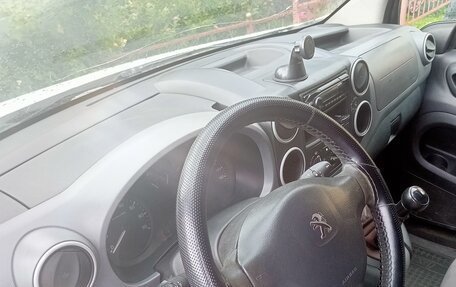 Peugeot Partner II рестайлинг 2, 2013 год, 485 000 рублей, 8 фотография