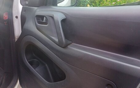 Peugeot Partner II рестайлинг 2, 2013 год, 485 000 рублей, 7 фотография