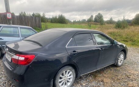 Toyota Camry, 2013 год, 1 800 000 рублей, 2 фотография
