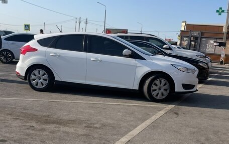 Ford Focus III, 2015 год, 820 000 рублей, 3 фотография