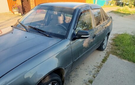 Daewoo Nexia I рестайлинг, 2013 год, 400 000 рублей, 4 фотография
