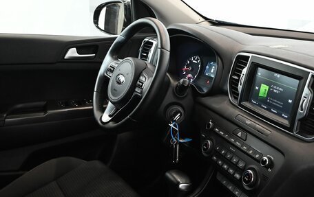 KIA Sportage IV рестайлинг, 2016 год, 2 100 000 рублей, 15 фотография
