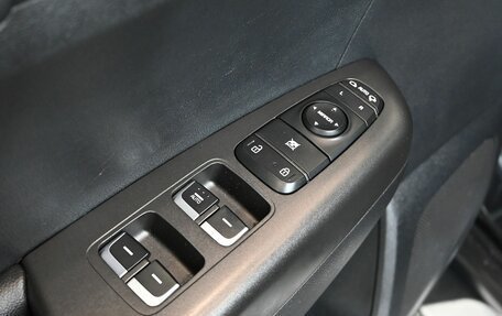 KIA Sportage IV рестайлинг, 2016 год, 2 100 000 рублей, 17 фотография