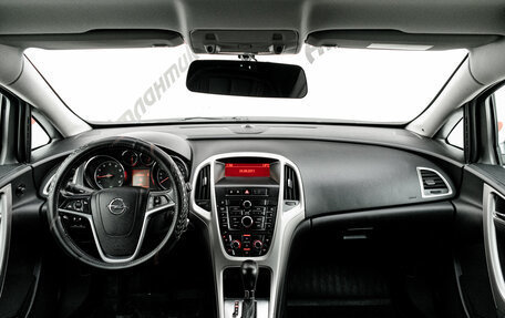 Opel Astra J, 2011 год, 840 000 рублей, 12 фотография