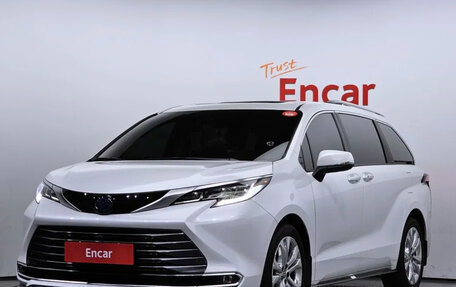 Toyota Sienna, 2022 год, 4 169 257 рублей, 1 фотография