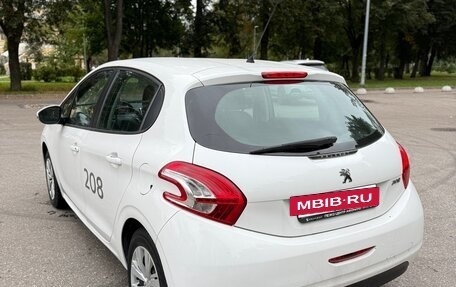 Peugeot 208 II, 2014 год, 550 000 рублей, 5 фотография