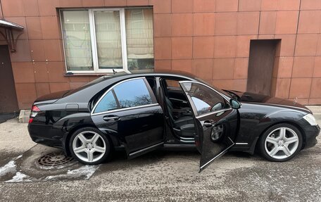 Mercedes-Benz S-Класс, 2006 год, 1 600 000 рублей, 3 фотография