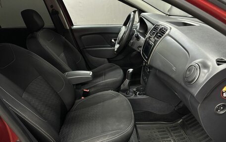 Renault Sandero II рестайлинг, 2014 год, 629 999 рублей, 13 фотография