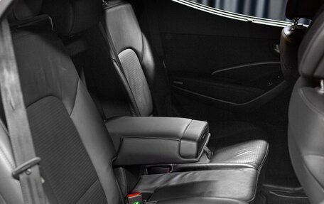 Hyundai Santa Fe III рестайлинг, 2013 год, 1 619 000 рублей, 24 фотография