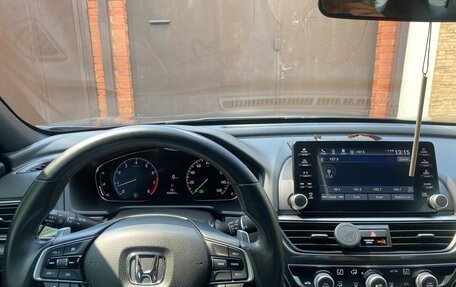 Honda Accord IX рестайлинг, 2020 год, 2 350 000 рублей, 14 фотография