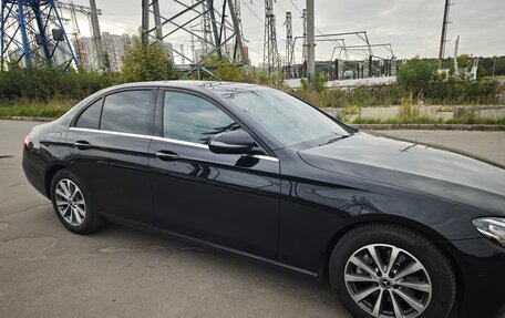 Mercedes-Benz E-Класс, 2019 год, 2 800 000 рублей, 11 фотография