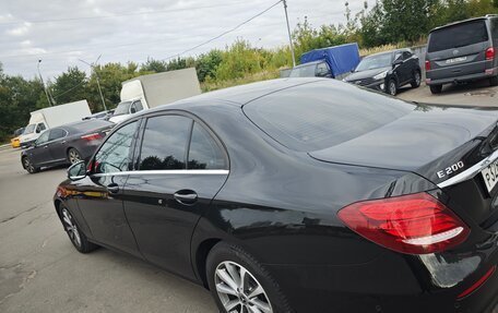 Mercedes-Benz E-Класс, 2019 год, 2 800 000 рублей, 20 фотография