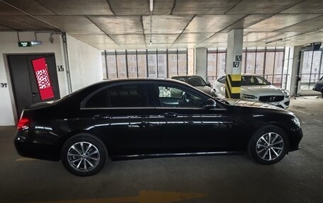 Mercedes-Benz E-Класс, 2019 год, 2 800 000 рублей, 25 фотография