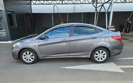 Hyundai Solaris II рестайлинг, 2012 год, 750 000 рублей, 6 фотография