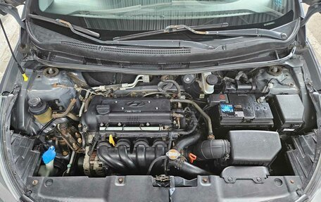 Hyundai Solaris II рестайлинг, 2012 год, 750 000 рублей, 4 фотография