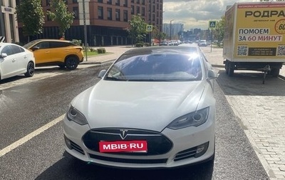 Tesla Model S I, 2014 год, 2 600 000 рублей, 1 фотография