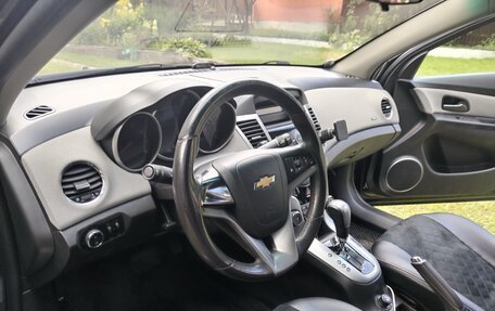 Chevrolet Cruze II, 2012 год, 700 000 рублей, 6 фотография