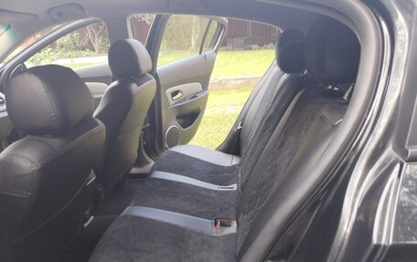 Chevrolet Cruze II, 2012 год, 700 000 рублей, 7 фотография