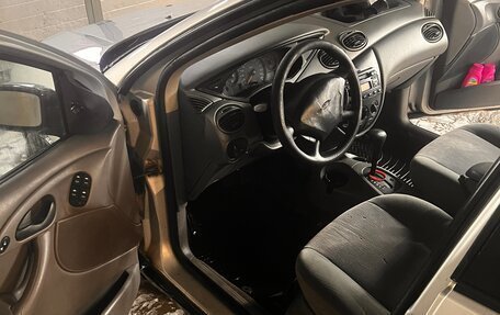 Ford Focus IV, 2000 год, 195 000 рублей, 8 фотография