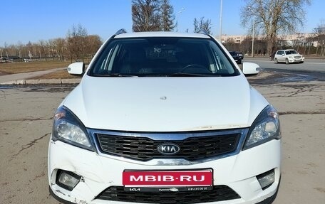 KIA cee'd I рестайлинг, 2011 год, 625 000 рублей, 1 фотография
