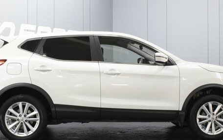 Nissan Qashqai, 2018 год, 1 985 000 рублей, 5 фотография