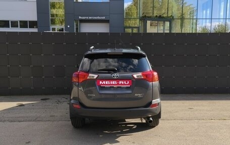 Toyota RAV4, 2013 год, 1 560 000 рублей, 7 фотография