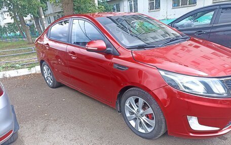 KIA Rio III рестайлинг, 2014 год, 970 000 рублей, 16 фотография