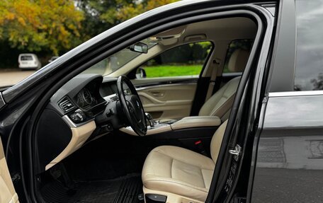 BMW 5 серия, 2010 год, 1 598 000 рублей, 9 фотография