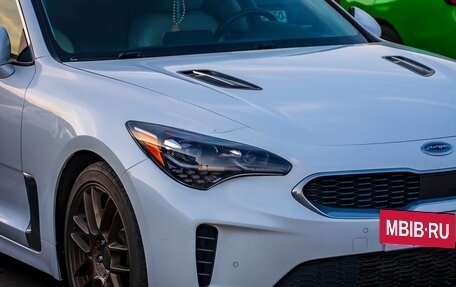 KIA Stinger I, 2018 год, 2 500 000 рублей, 4 фотография