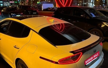 KIA Stinger I, 2018 год, 2 500 000 рублей, 7 фотография