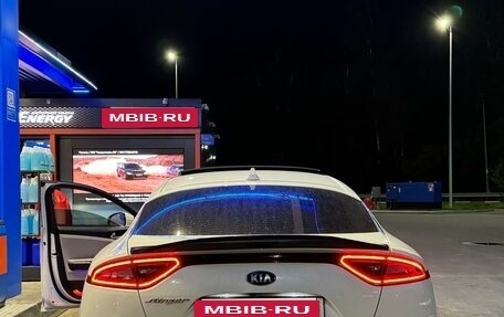 KIA Stinger I, 2018 год, 2 500 000 рублей, 15 фотография