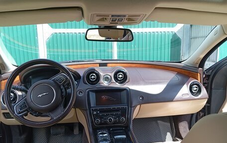 Jaguar XJ IV (X351), 2013 год, 2 500 000 рублей, 17 фотография