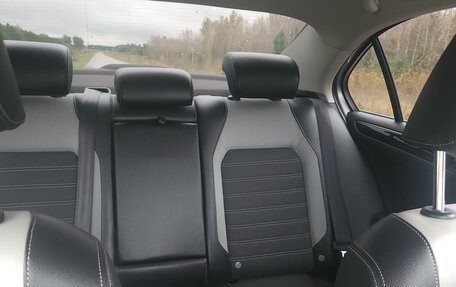 Volkswagen Jetta VI, 2015 год, 1 630 000 рублей, 13 фотография