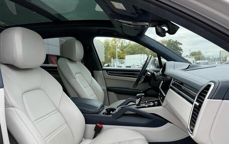 Porsche Cayenne III, 2021 год, 9 490 000 рублей, 14 фотография