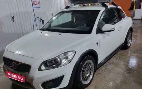 Volvo C30 I рестайлинг, 2010 год, 720 000 рублей, 2 фотография