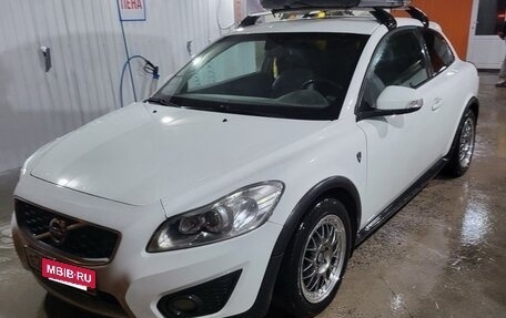 Volvo C30 I рестайлинг, 2010 год, 720 000 рублей, 3 фотография