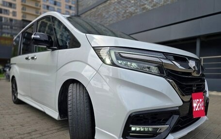 Honda Stepwgn IV, 2019 год, 2 850 000 рублей, 4 фотография