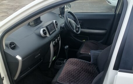 Toyota Ist II, 2002 год, 580 000 рублей, 7 фотография