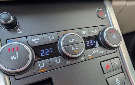 Land Rover Range Rover Evoque I, 2017 год, 2 590 000 рублей, 23 фотография