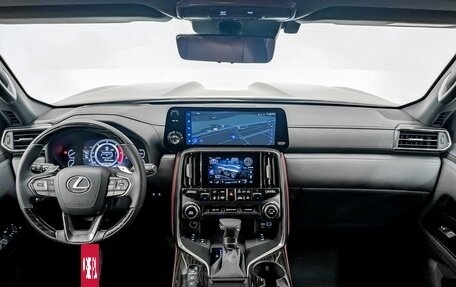 Lexus LX, 2024 год, 17 900 000 рублей, 12 фотография