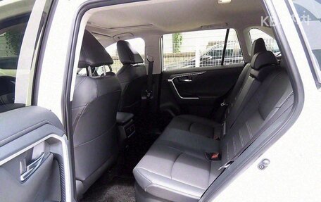 Toyota RAV4, 2025 год, 4 490 099 рублей, 6 фотография
