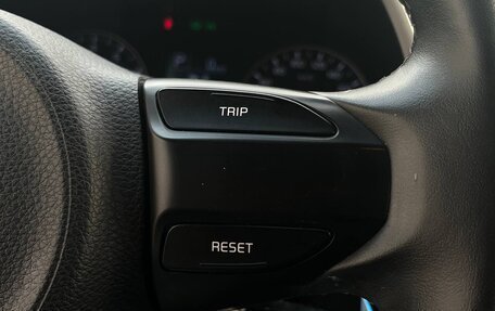 KIA Rio IV, 2021 год, 1 595 000 рублей, 17 фотография