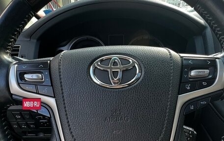 Toyota Land Cruiser 200, 2017 год, 6 900 000 рублей, 25 фотография