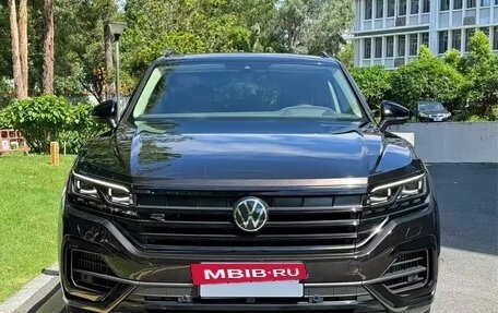 Volkswagen Touareg III, 2022 год, 5 280 888 рублей, 2 фотография
