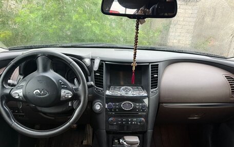 Infiniti FX II, 2011 год, 1 300 000 рублей, 5 фотография