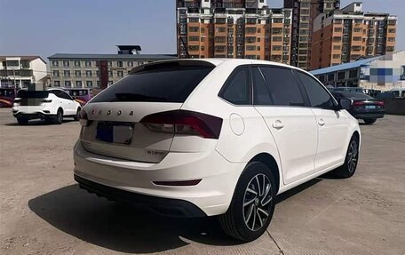 Skoda Rapid II, 2021 год, 1 190 000 рублей, 2 фотография