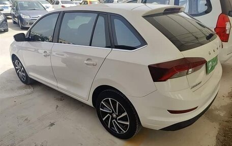 Skoda Rapid II, 2021 год, 1 190 000 рублей, 6 фотография